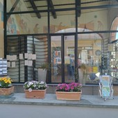 La Morra riscopre il suo volto: Ufficio turistico rinnovato e il murale di Assom restituito alla comunità