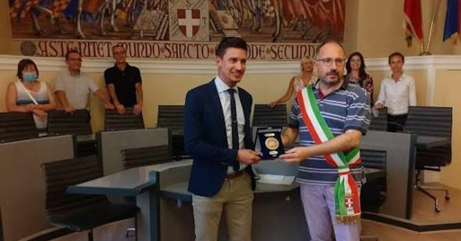 Massasso al ricevimento del sigillo nel 2020