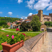 “12 sfumature di Alta Langa”: prima tappa giovedì 14 maggio al Castello di Monastero Bormida