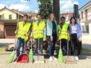 Alcuni volontari con Anna Macchia e Altea Carrino