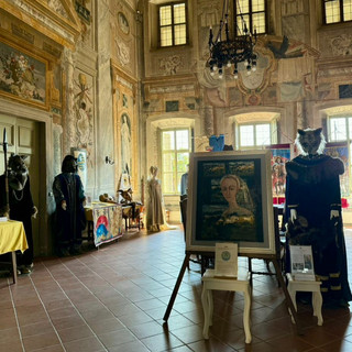 Nel castello di Castell'Alfero si scoprono i segreti del Palio, inaugurata la mostra tra allegoria e araldica