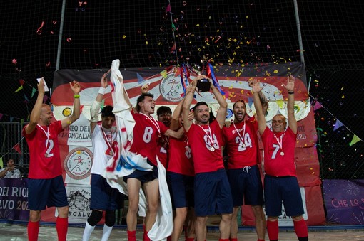 Spettacolo e gol: i Gessi vincono il Torneo dei rioni di Moncalvo