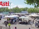 Uno scatto (ph. Merfephoto - Efrem Zanchettin) che documenta le poche presenze al mercato nel giorno della recentissima Carolingia