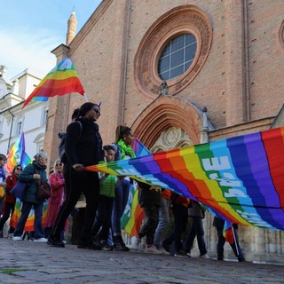 Una recente manifestazione per la pace di Welcoming Asti (Merphefoto)