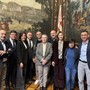 La sindaca Patrizia Manassero con la sua Giunta La sindaca Patrizia Manassero con la sua Giunta