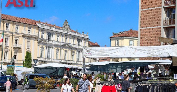 Verso il Palio 2026, i banchi traslocano: scattano i divieti in piazza Campo Palio Verso il Palio 2026, i banchi traslocano: scattano i divieti in piazza Campo Palio