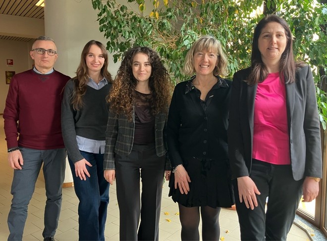 Nell'immagine, da sinistra a destra: Luciano Soverino, Elisa Scarpinato, Laura Goria, Giancarla Aimasso e il sindaco Anna Macchia