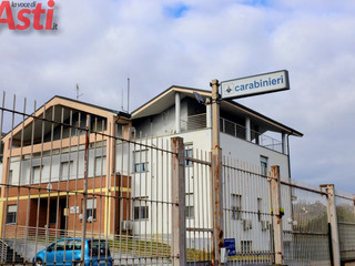 La caserma dei carabinieri di Nizza