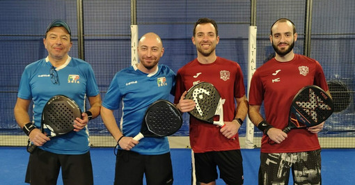 Montalbano e Zanini (F.T.P. Soc. Coop.) vs Concetti A. e Concetti M. (Net King Padel) protagonisti del primo set nella gara di venerdì 13 marzo al Waya Padel Club