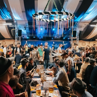 Al Paulaner Oktoberfest Cuneo più di 60 spettacoli in dodici giorni di apertura