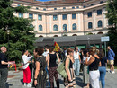 Il presidio, ieri, davanti al Tribunale di Asti Il presidio, ieri, davanti al Tribunale di Asti