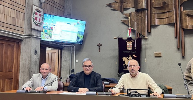 Al centro, l’assessore Gallo con il presidente della Provincia, Rasero e il consigliere Massaglia