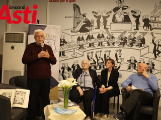 La famiglia Fassi con il direttore di Astigiani Sergio Miravalle - Ph. Merfephoto - Efrem Zanchettin