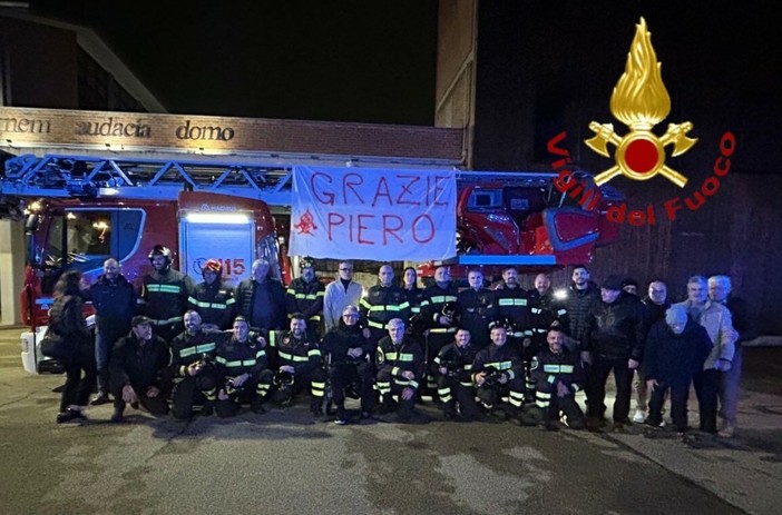 Va in pensione una delle colonne del comando Vigili del fuoco di Asti