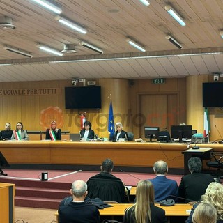 Il verdetto è appena arrivato nell'aula 6 del Palazzo di Giustizia &quot;Bruno Caccia&quot; di Torino