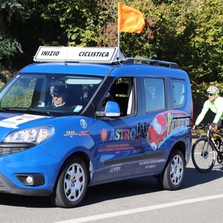Due ruote e un cuore grande, la Pedalatamica ha unito sport e volontariato