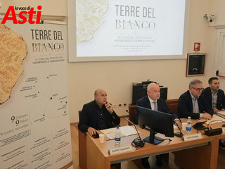 Le immagini della presentazione (Merphefoto) Le immagini della presentazione (Merphefoto)