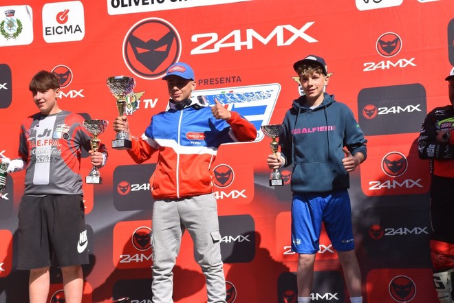 Riccardo Massaza sul podio della mini enduro