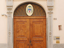 L'entrata del palazzo vescovile di Asti, sede della premiazione L'entrata del palazzo vescovile di Asti, sede della premiazione