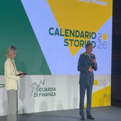 “Tre colori, un mondo”: il Calendario Storico della Guardia di Finanza 2026 celebra arte, identità e missione del Corpo “Tre colori, un mondo”: il Calendario Storico della Guardia di Finanza 2026 celebra arte, identità e missione del Corpo