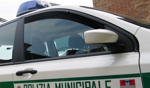 Asti, concorso in Comune: due posti a tempo indeterminato per agenti di Polizia Municipale Asti, concorso in Comune: due posti a tempo indeterminato per agenti di Polizia Municipale