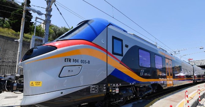 Ferrovie: 7mila firme contro i disagi e la richiesta di "congelare" gli aumenti per il 2026 [DOCUMENTO]