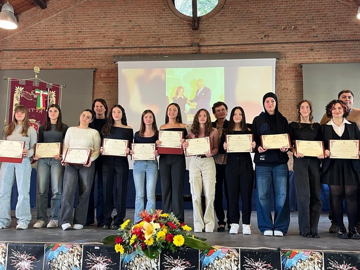 Una foto dalla precedente edizione dei premi &quot;Campanon&quot; e &quot;Riconoscimento scolastico&quot;