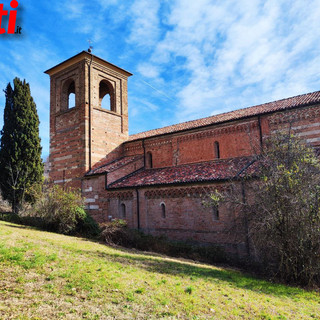 Edizione da record per l'emozionante presepe di Anna Rosa Nicola nell'Abbazia di Vezzolano. Superati i 15mila visitatori [FOTO E VIDEO]