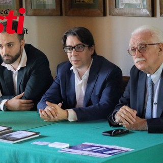 Un momento della presentazione con, da sinistra a destra: Alessandro Tarricone, Gianluca Tordi e il professor Giorgio Calabrese
