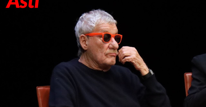 Il maestro Conte alla presentazione della mostra Il maestro Conte alla presentazione della mostra