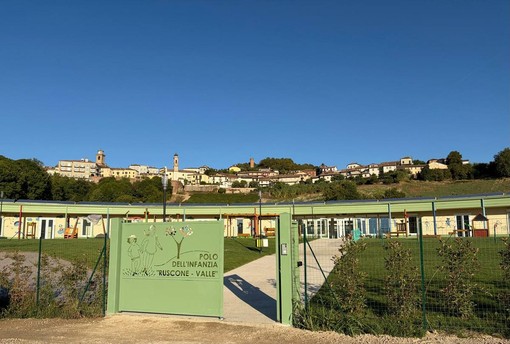 Castagnole delle Lanze fa da apripista in Piemonte con un nuovo polo educativo Castagnole delle Lanze fa da apripista in Piemonte con un nuovo polo educativo