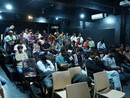Parte del pubblico che ha assistito alla proiezione di Pune, in India