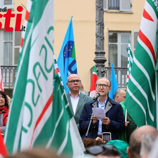 Sauro Rossi ritratto durante il comizio (ph. Merfephoto - Efrem Zanchettin)