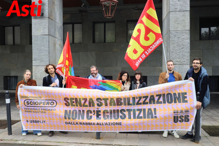 Momenti del presidio (MerfePhoto) Momenti del presidio (MerfePhoto)