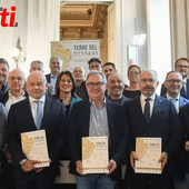 Le immagini della presentazione (Merphefoto) Le immagini della presentazione (Merphefoto)