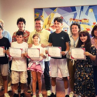 Applausi e disegni: “DiSegni DiVino” premia i giovani artisti di Moncalvo
