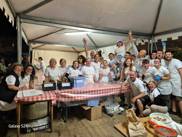 La pro loco di Monale pronta alla festa (Foto dall'edizione precedente)
