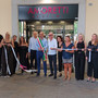 In foto: l'inaugurazione del negozio