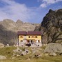 L'uomo doveva raggiungere il Rifugio Genova, ma è tornato al Baus