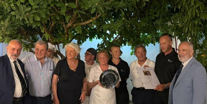 L'Accademia italiana della cucina incorona Mariuccia Valente L'Accademia italiana della cucina incorona Mariuccia Valente