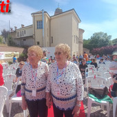Le gemelle ideatrici della manifestazione Le gemelle ideatrici della manifestazione