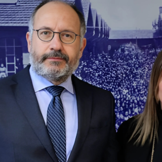 Il sindaco Maurizio Rasero con l'assessore al Commercio Loretta Bologna