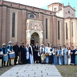 In foto: i figuranti di Canelli al Palio di Asti