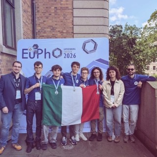 La Voce... delle scuole: medaglia d'Argento agli Europei di Fisica per Stefano Pasquali, studente del liceo "Vercelli" di Asti