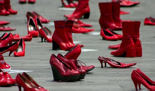 Violenza sulle donne, oltre due milioni di euro in Piemonte per i centri antiviolenza e le case rifugio