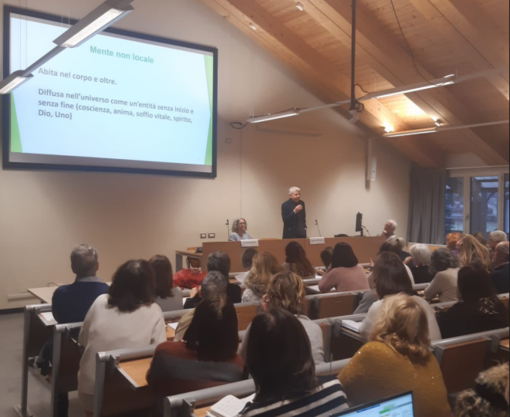 Oltre cento studenti per la sociologia della coscienza al Polo universitario Astiss