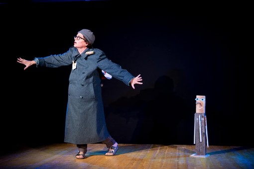 Mentre l'Italia vive il sogno olimpico, a San Damiano arrivano le “Zoolimpiadi”: domenica a teatro con Nardo il ghepardo