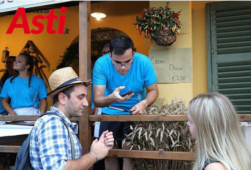 L'app "al lavoro" in occasione della scorsa edizione del Festival delle Sagre Astigiane L'app "al lavoro" in occasione della scorsa edizione del Festival delle Sagre Astigiane