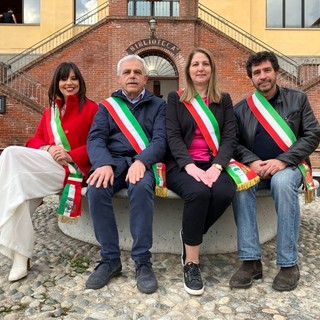 Isindaci dei quattro centri della competizione: Roberta Franco (Cantarana), Sergio Magnetti (Monale), Anna Macchia (Villafranca), Silvio Tealdi (Ferrere)