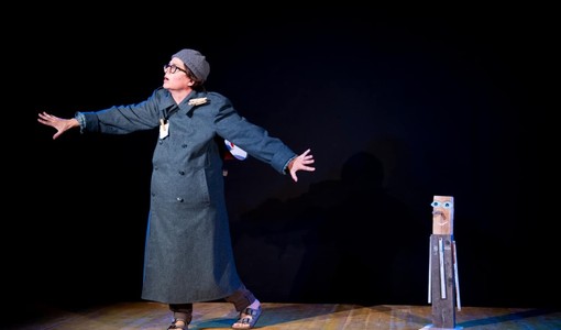 Mentre l'Italia vive il sogno olimpico, a San Damiano arrivano le “Zoolimpiadi”: domenica a teatro con Nardo il ghepardo